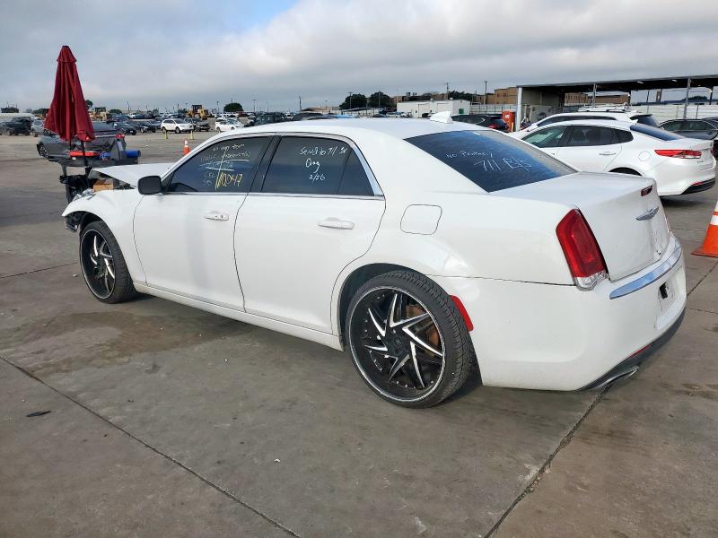  CHRYSLER 300 2017 White