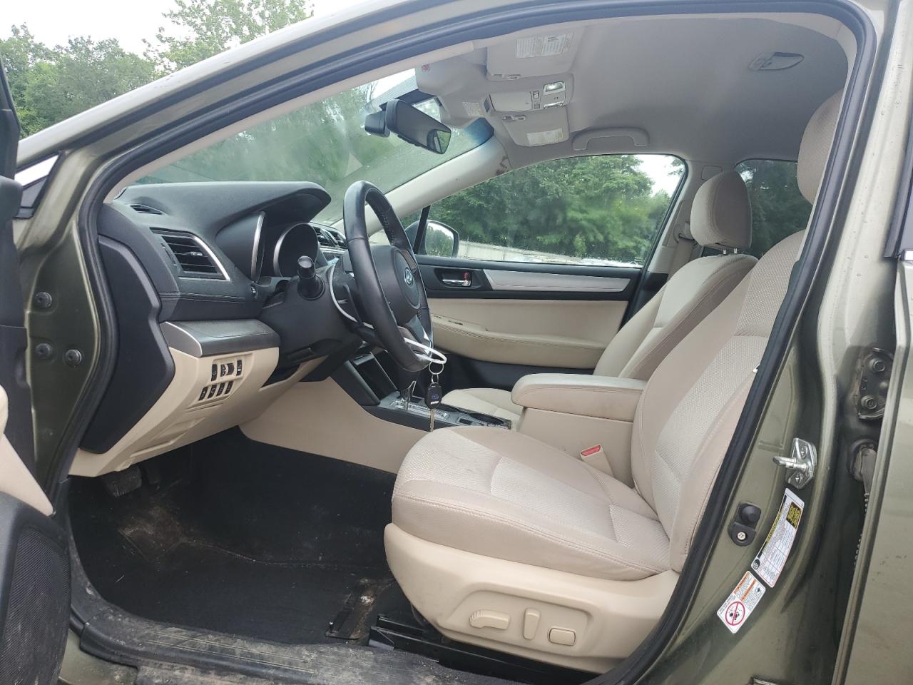 2018 Subaru Outback 2.5I Premium VIN: 4S4BSAFC2J3250085 Lot: 62555105