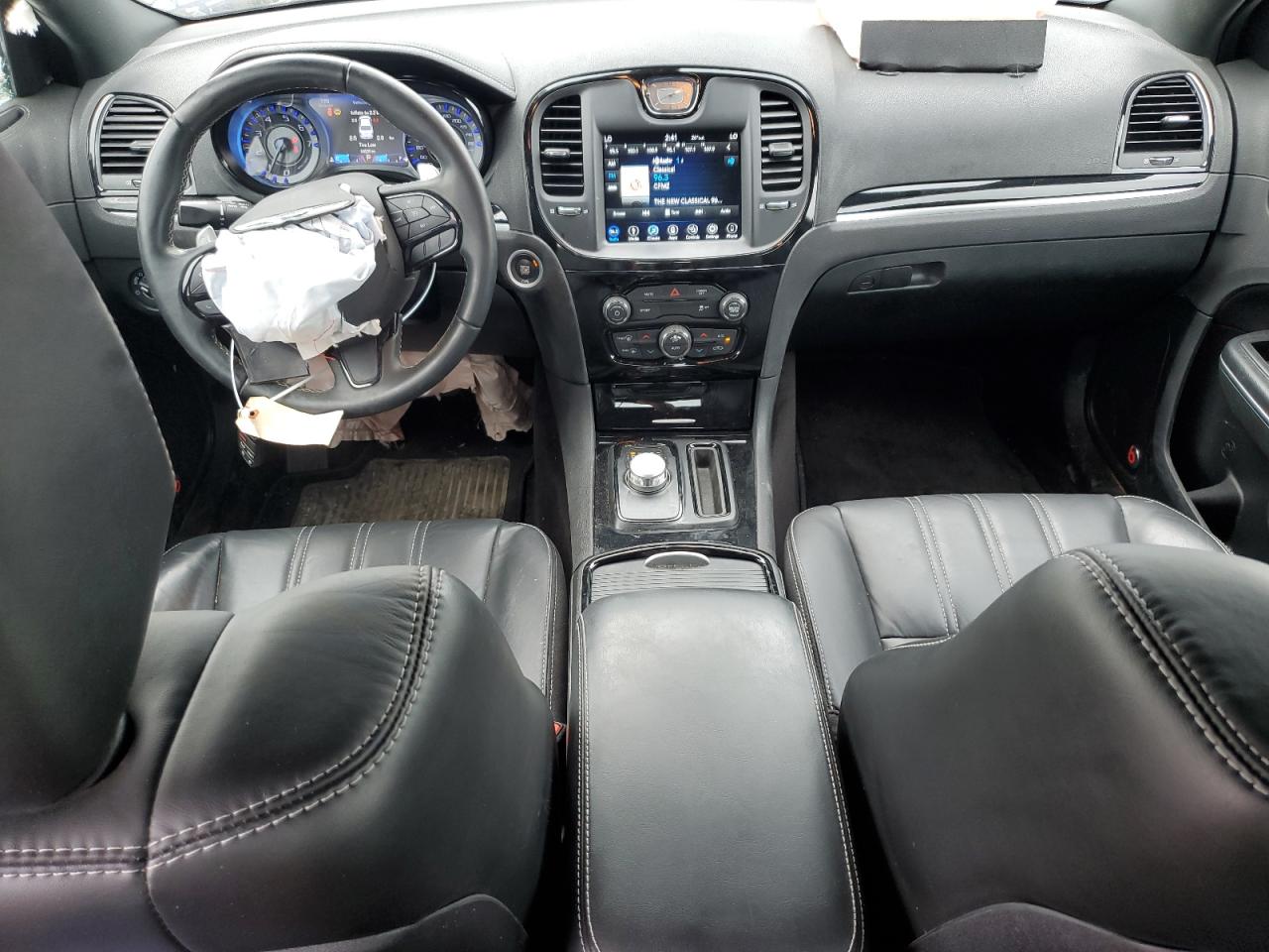 2018 Chrysler 300 S VIN: 2C3CCABG3JH317406 Lot: 62736295