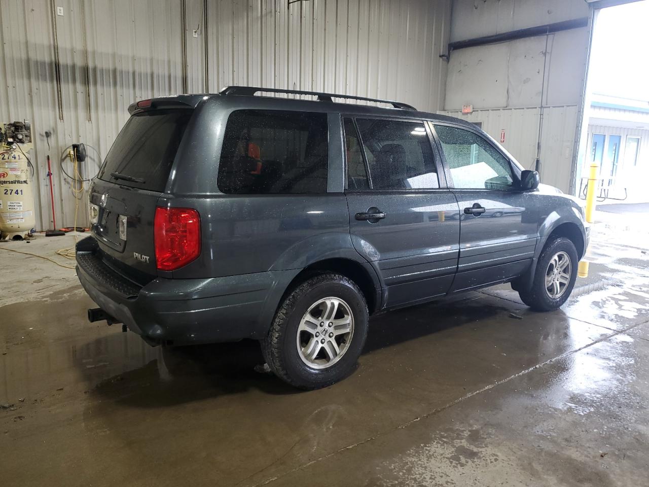 HONDA PILOT 2004 VIN 2HKYF18524H622325 zdjęcie 3