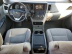 2015 Toyota Sienna Le de vânzare în Moraine, OH - Side