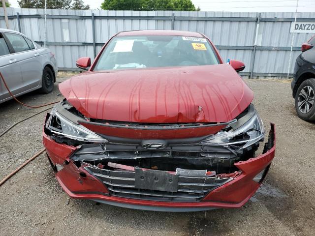  HYUNDAI ELANTRA 2019 Czerwony