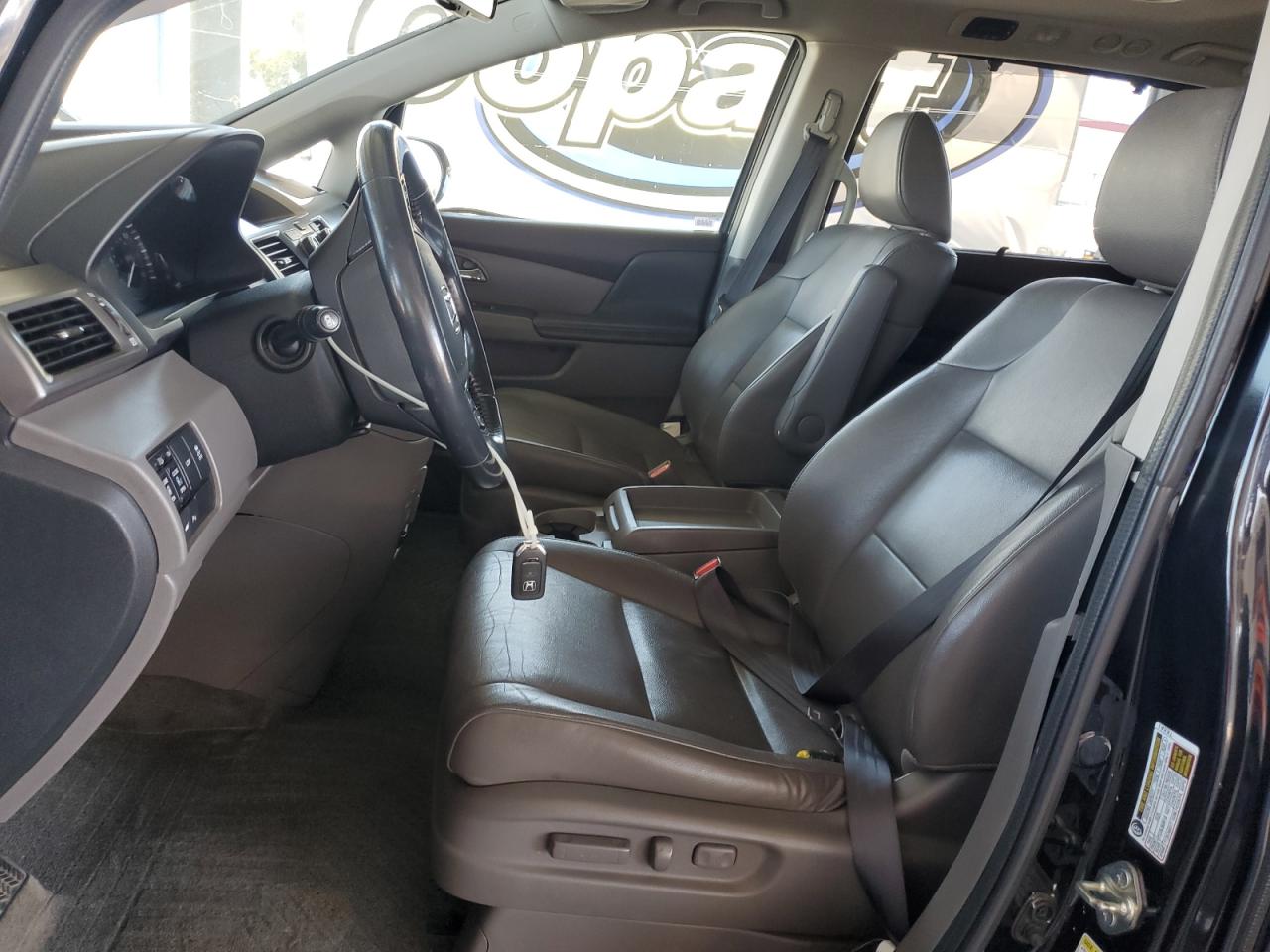 2016 Honda Odyssey Touring VIN: 5FNRL5H95GB056056 Lot: 62430495