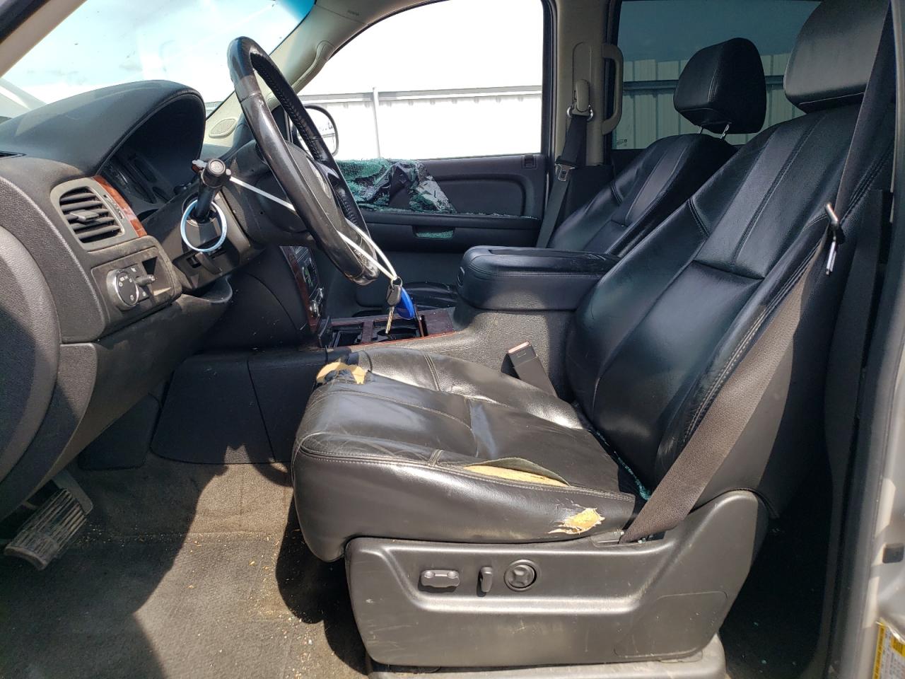 2008 Chevrolet Suburban C1500 Ls VIN: 1GNFC16028R162421 Lot: 60907025