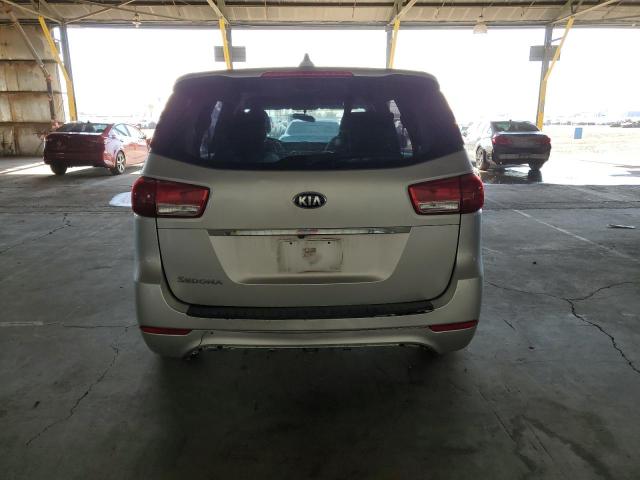  KIA SEDONA 2017 Silver