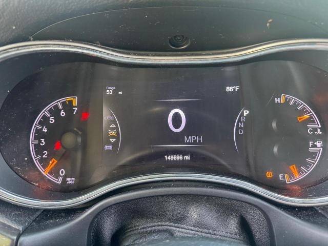  JEEP GRAND CHER 2018 Серебристый