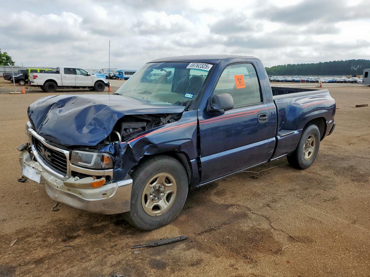 2000 Gmc New Sierra C1500 for Sale in Longview, TX - Front End
