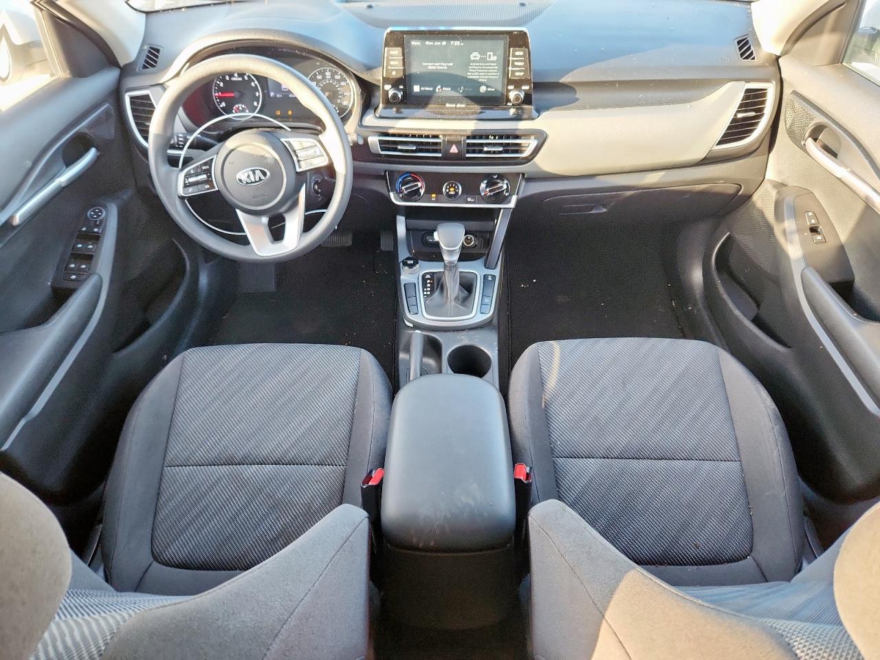 2021 Kia Seltos Lx VIN: KNDEPCAA1M7130585 Lot: 62945255