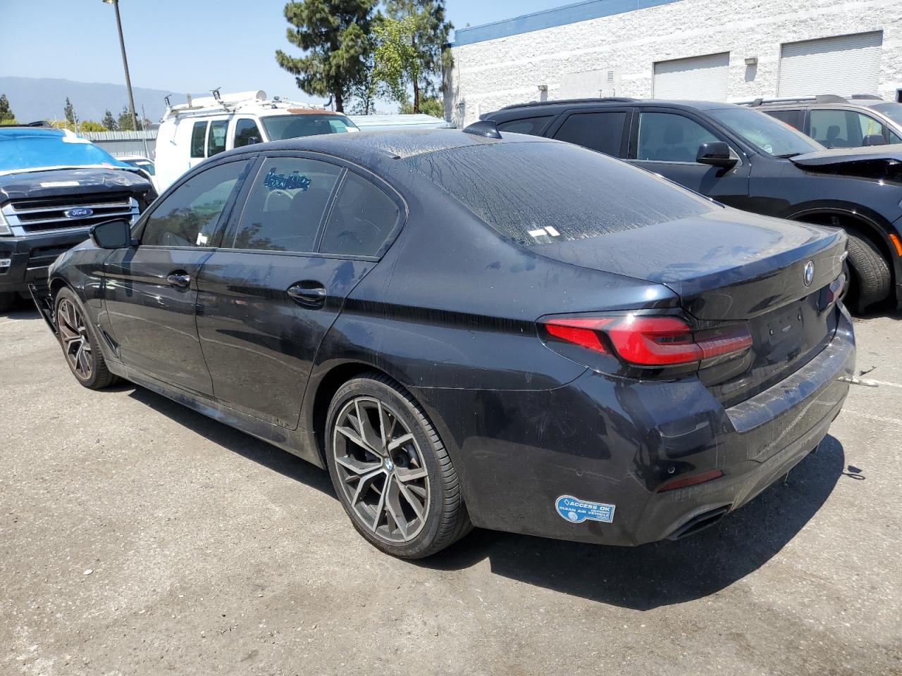 BMW 5 SERIES 2021 VIN WBA13AG08MCF54561 zdjęcie 2