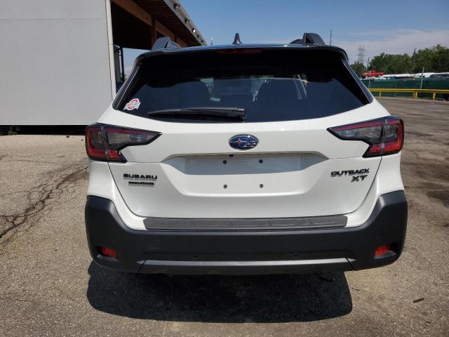  SUBARU OUTBACK 2025 Белы