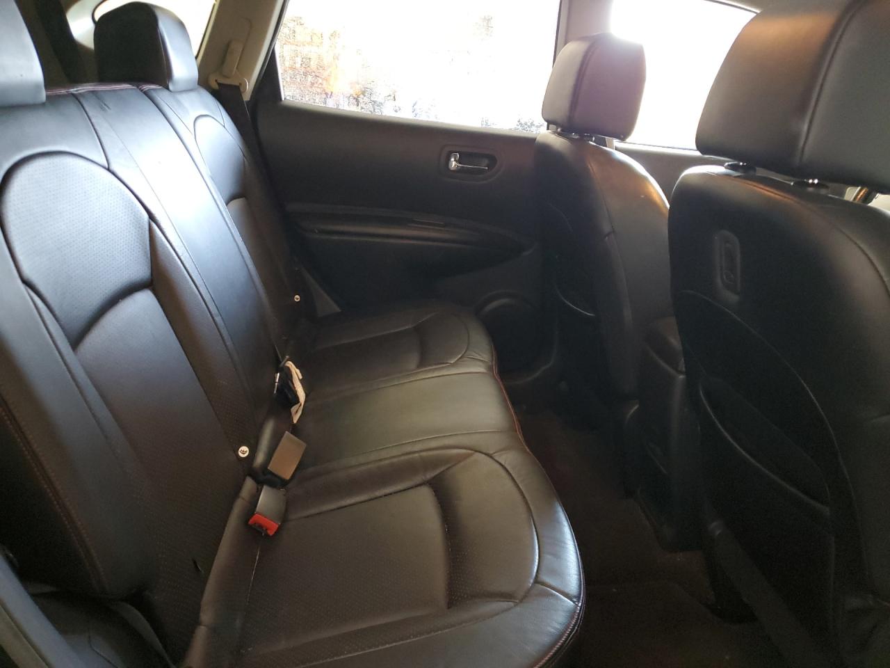 2011 Nissan Rogue S VIN: JN8AS5MV5BW310747 Lot: 61763235