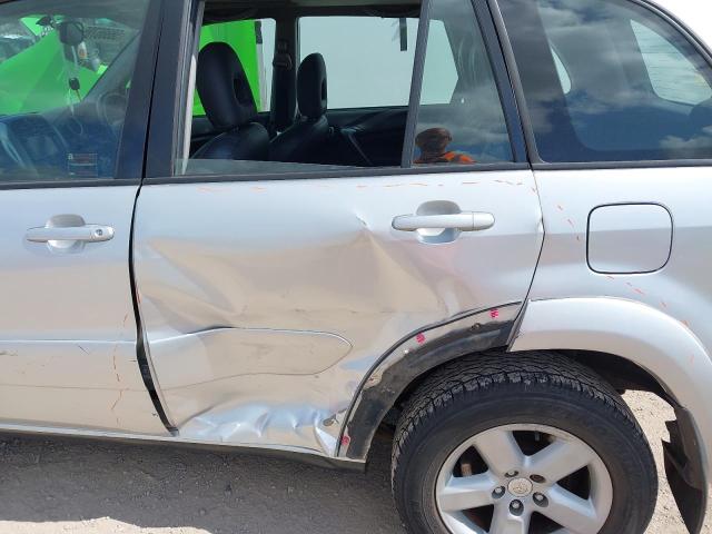 2005 TOYOTA RAV4 XT5 V