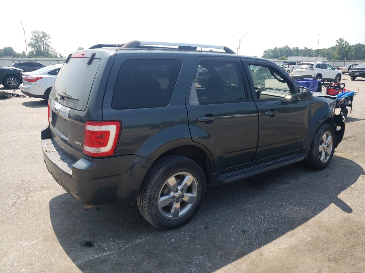 FORD ESCAPE 2009 VIN 1FMCU94G49KA88240 photo 3