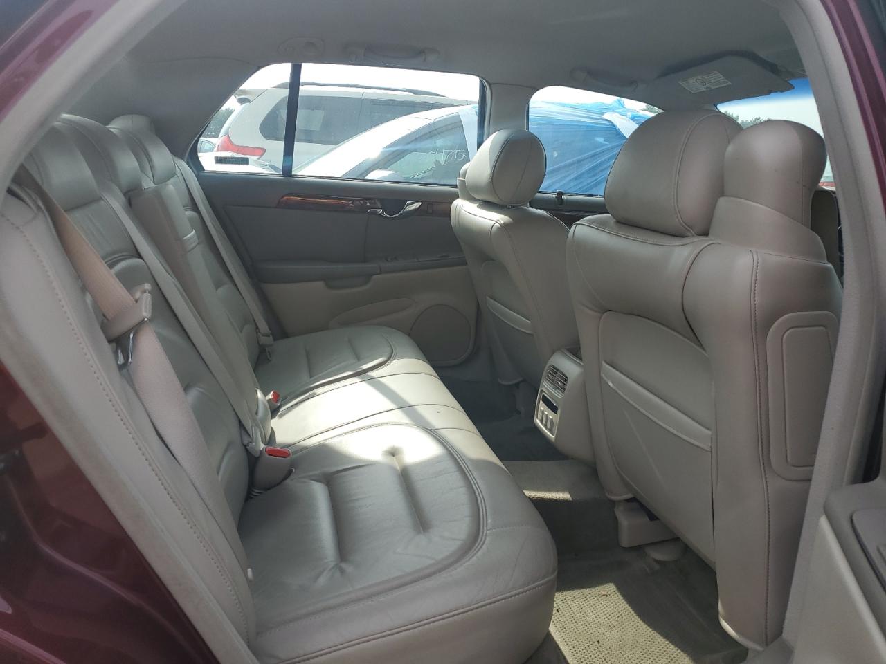 2001 Cadillac Deville VIN: 1G6KD54Y51U268534 Lot: 60542015