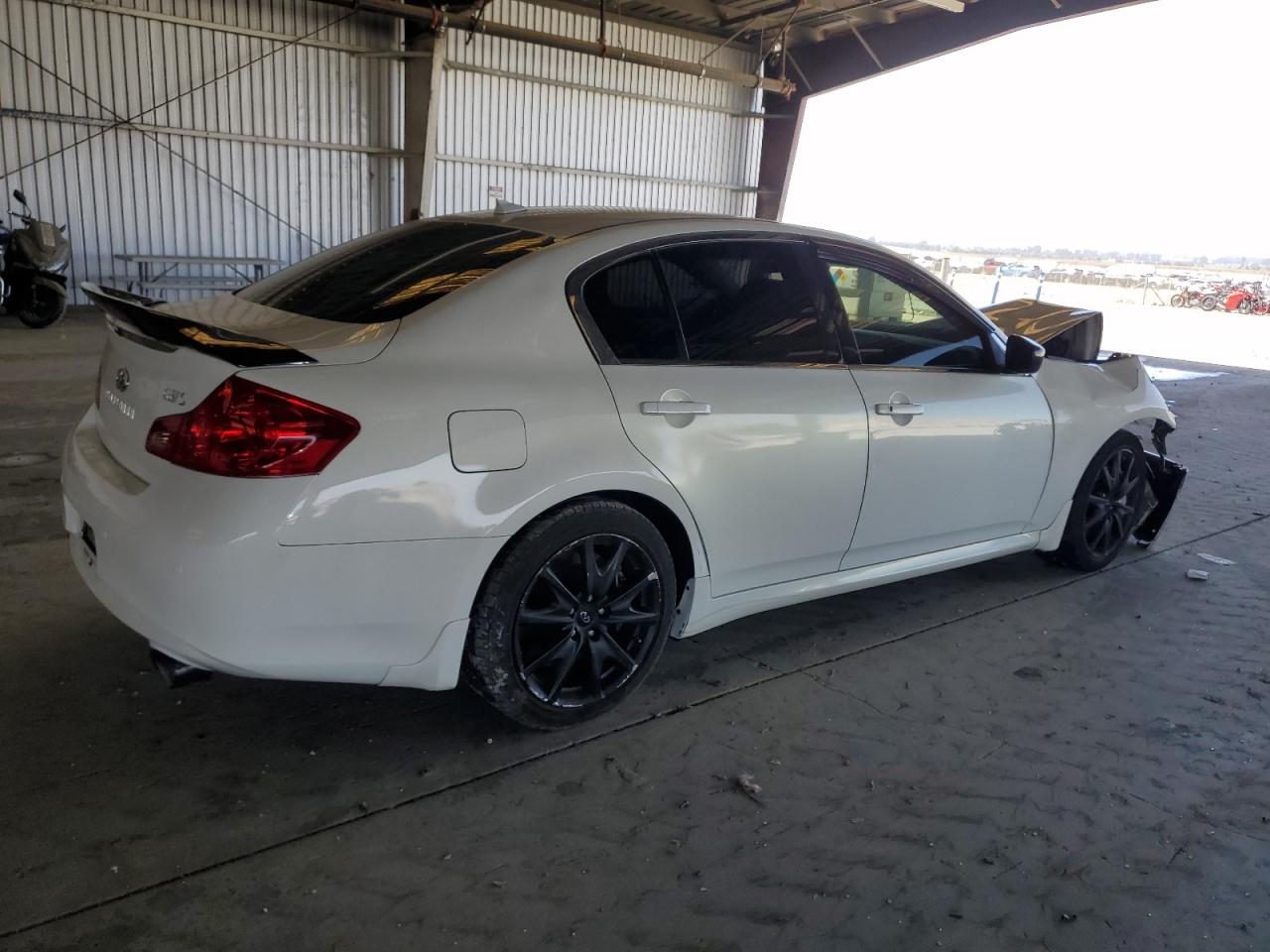 INFINITI G37 2013 VIN JN1CV6AP5DM712728 zdjęcie 3