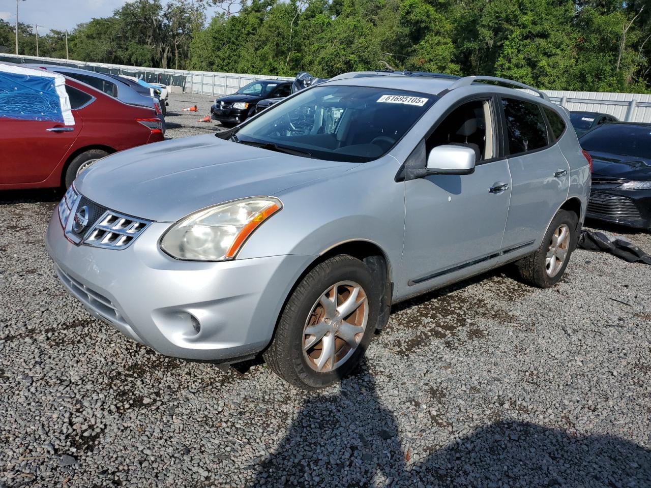 Riverview, FL에서 판매 중인 2011 Nissan Rogue S - Minor Dent/Scratches