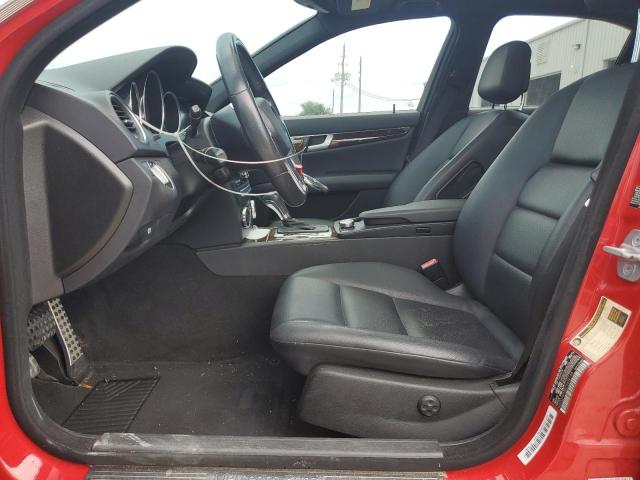  MERCEDES-BENZ C-CLASS 2012 Czerwony
