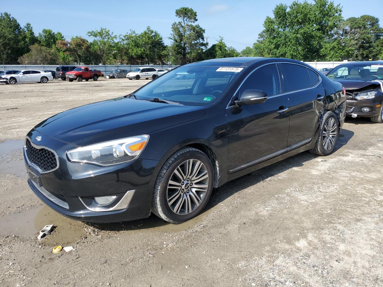 2014 Kia Cadenza Premium продається в Hampton, VA - Side