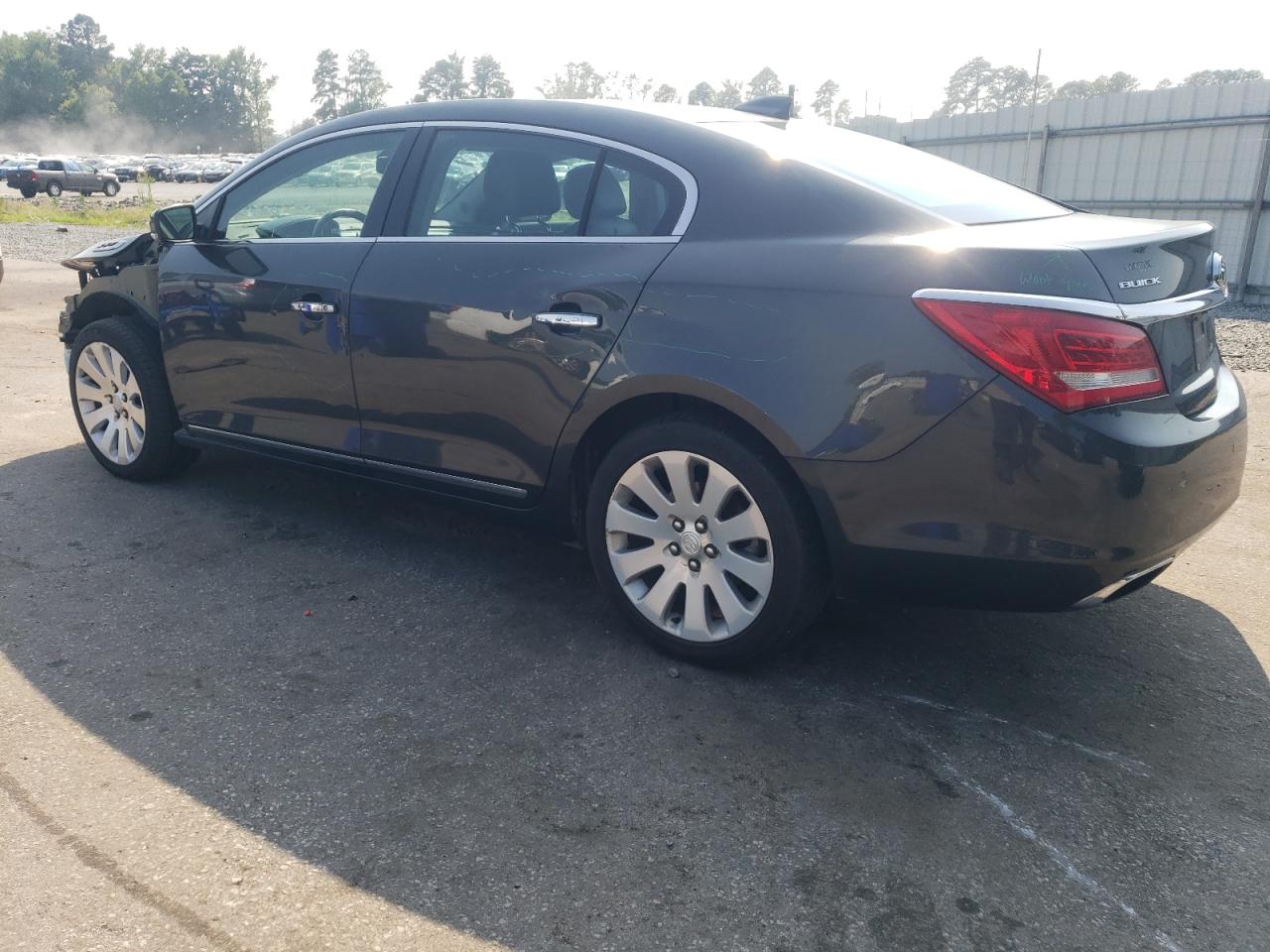 BUICK LACROSSE 2016 VIN 1G4GC5G35GF245351 zdjęcie 2