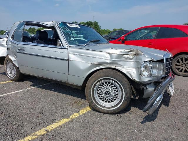 1984 MERCEDES 230 CE AUTO 