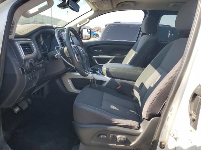  NISSAN TITAN 2020 White