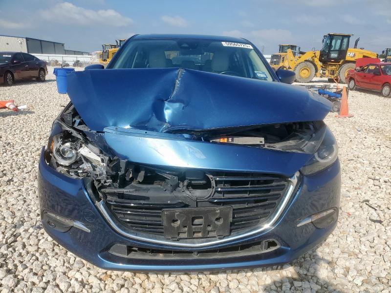  MAZDA 3 2018 Blue