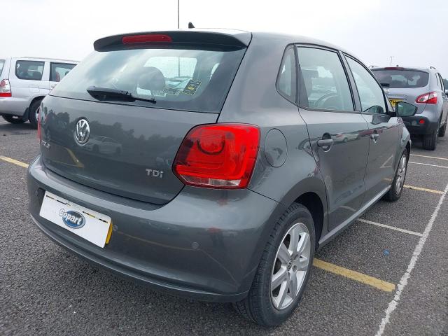 2010 VOLKSWAGEN POLO SE TD