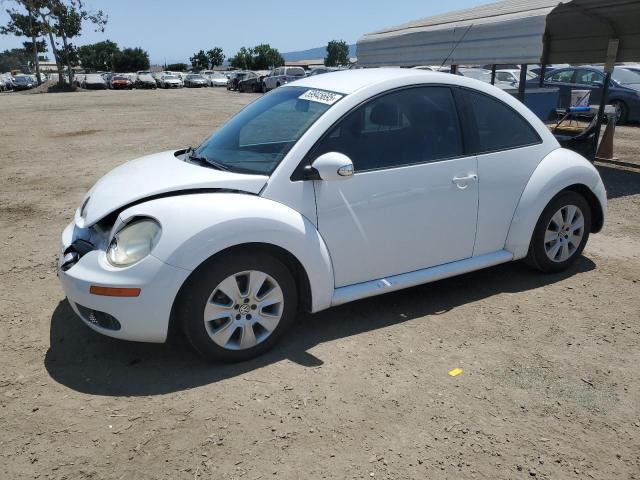 2009 Volkswagen New Beetle S