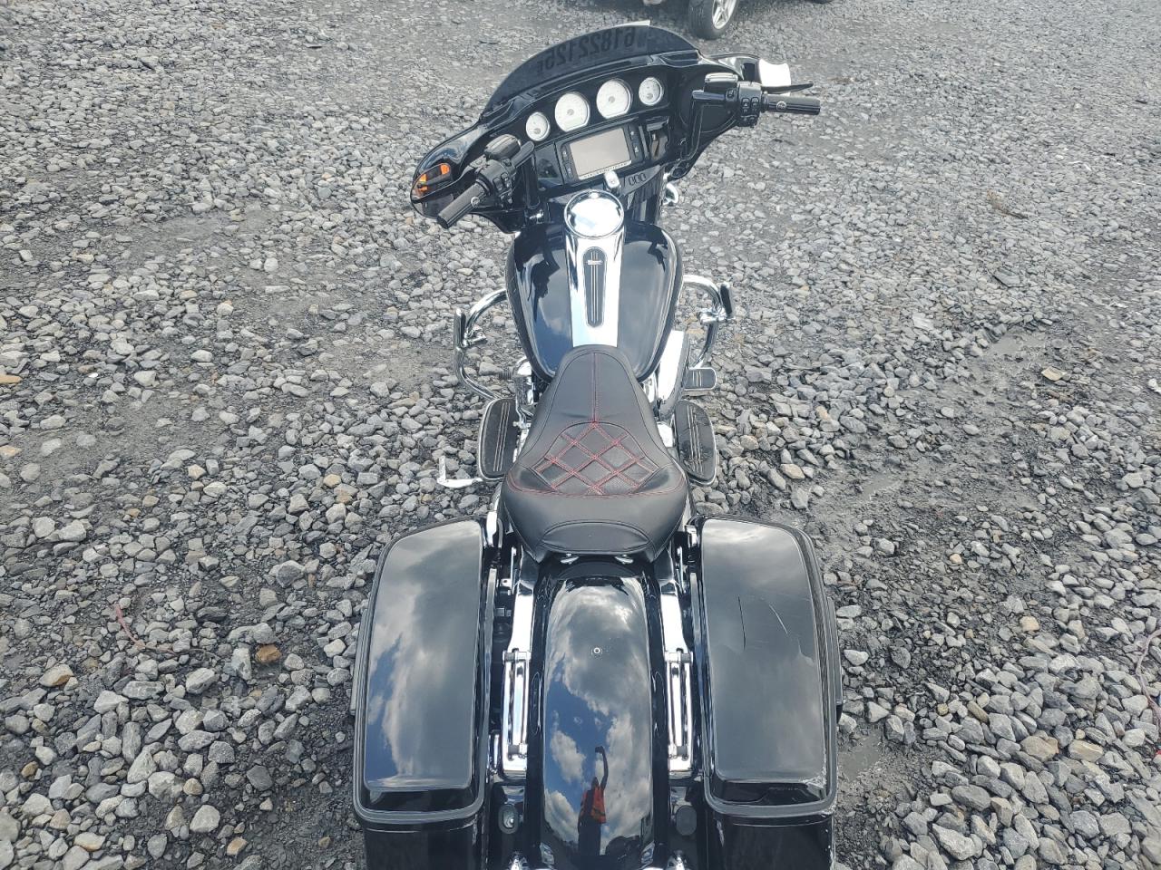 2017 Harley-Davidson Flhxs Street Glide Special VIN: 1HD1KRC18HB684978 Lot: 61822125
