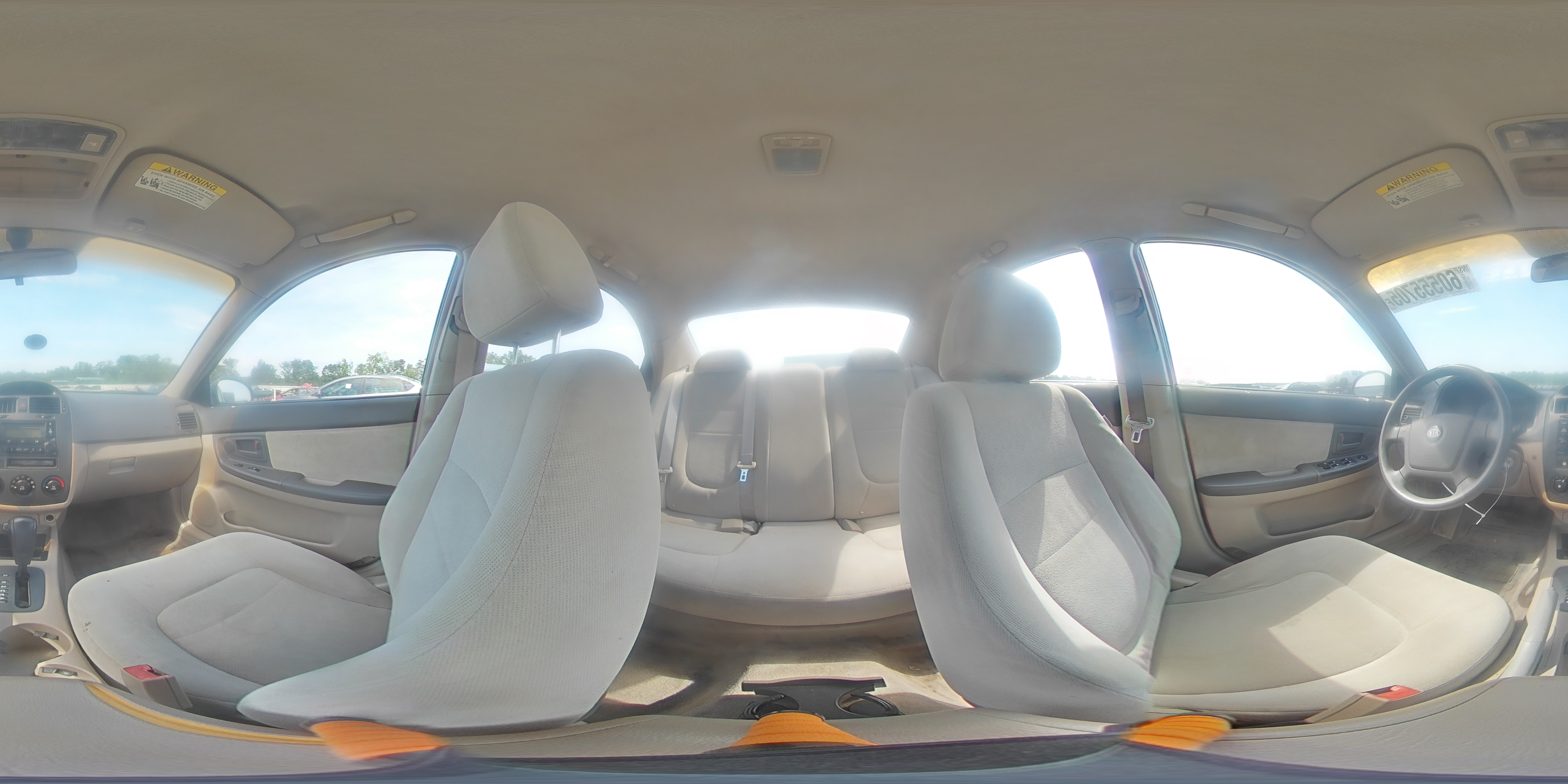 2005 Kia Spectra Lx VIN: KNAFE121255149654 Lot: 60555705