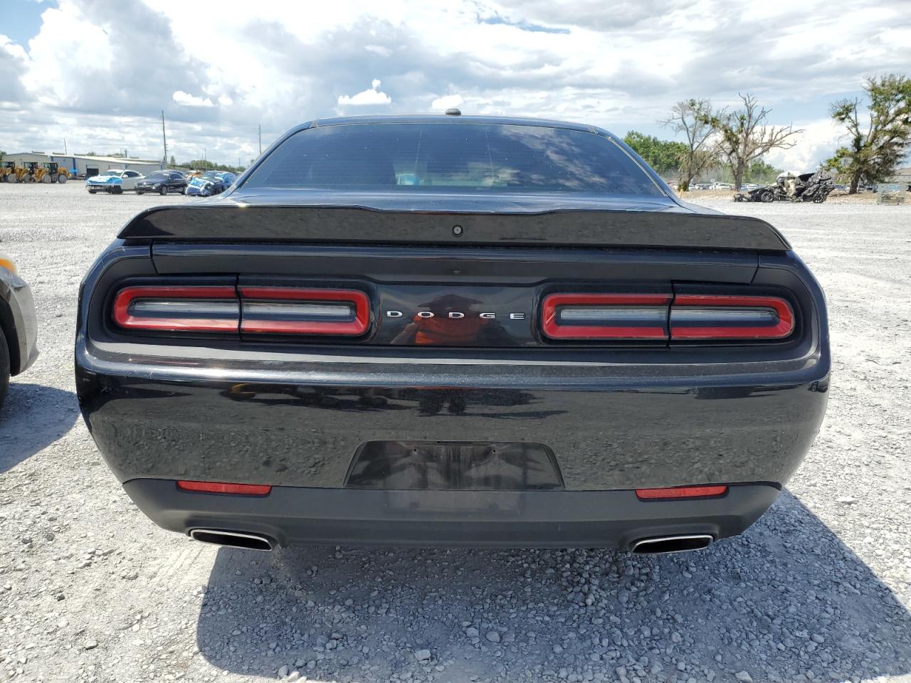 2019 Dodge Challenger Sxt VIN: 2C3CDZAGXKH571466 Lot: 62383305