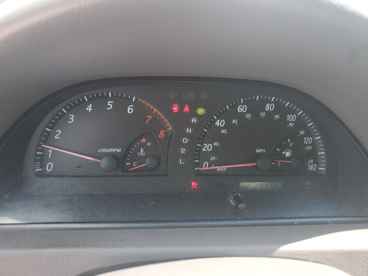 2003 Toyota Camry Le VIN: 4T1BE32K63U212453 Lot: 61734695