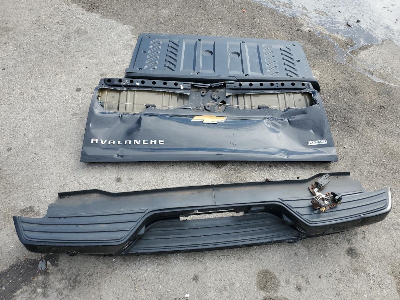 2012 Chevrolet Avalanche Lt VIN: 3GNMCFE01CG137248 Lot: 62332495