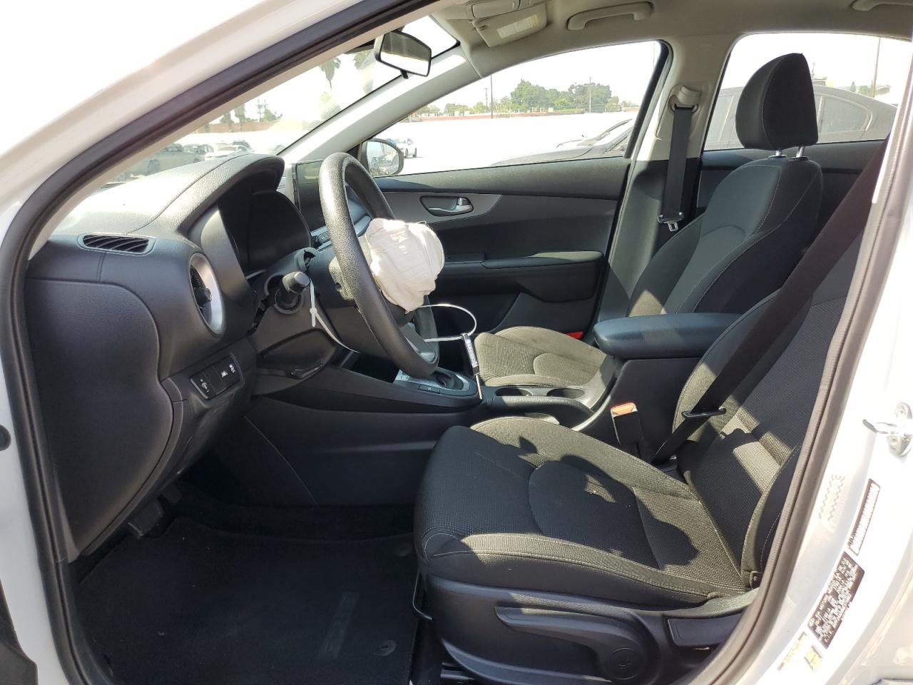 KIA FORTE 2021 VIN 3KPF24AD6ME374865 фото 7