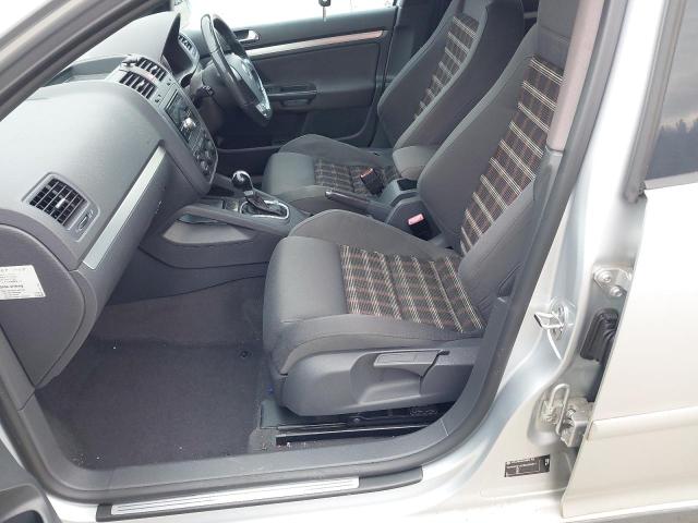 2005 VOLKSWAGEN GOLF