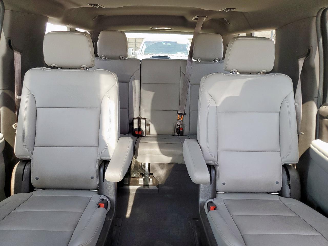 2022 Chevrolet Suburban K1500 Z71 VIN: 1GNSKDKD8NR106667 Lot: 61429635