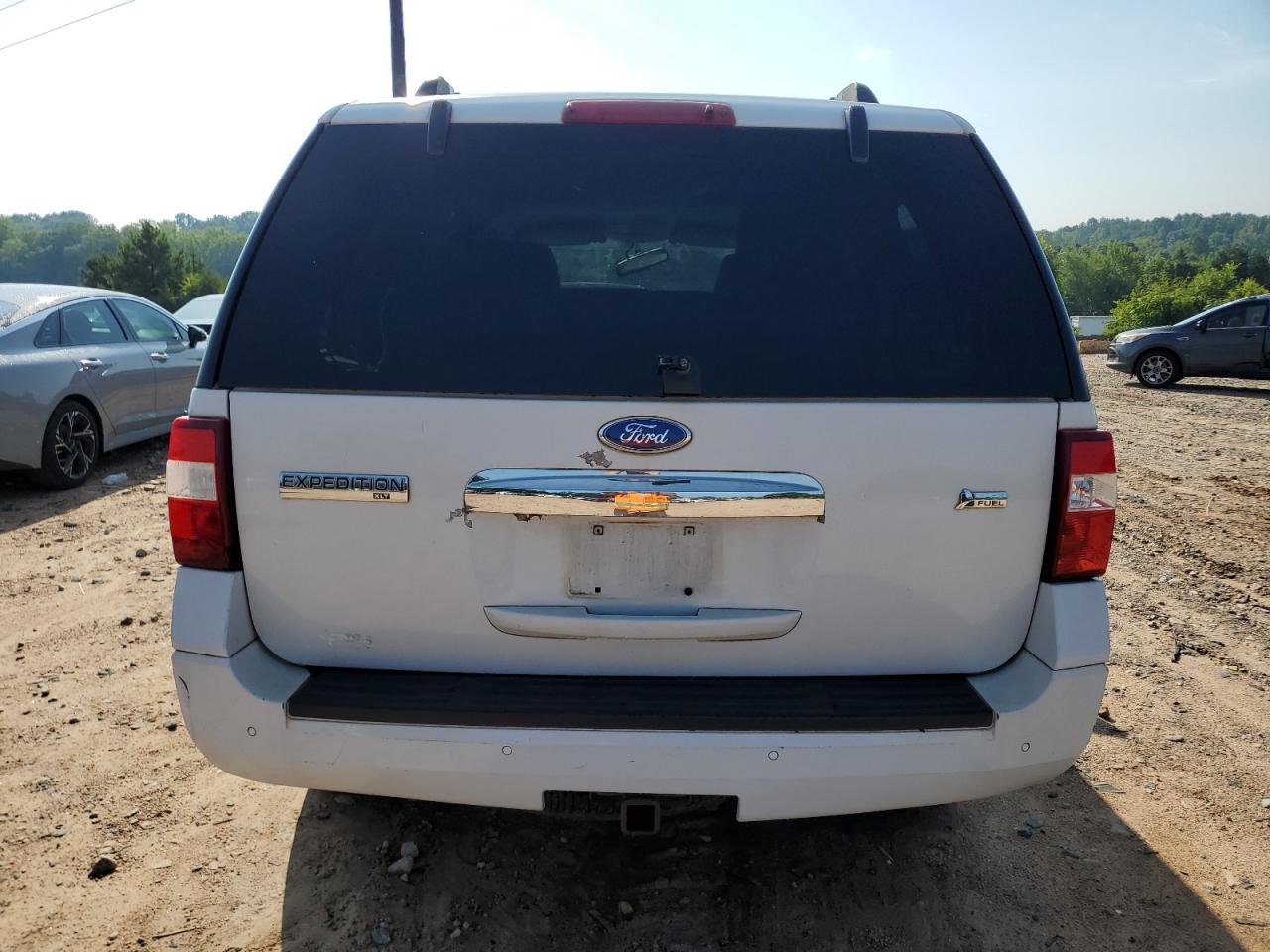 2011 Ford Expedition Xlt VIN: 1FMJU1H57BEF45158 Lot: 62137235