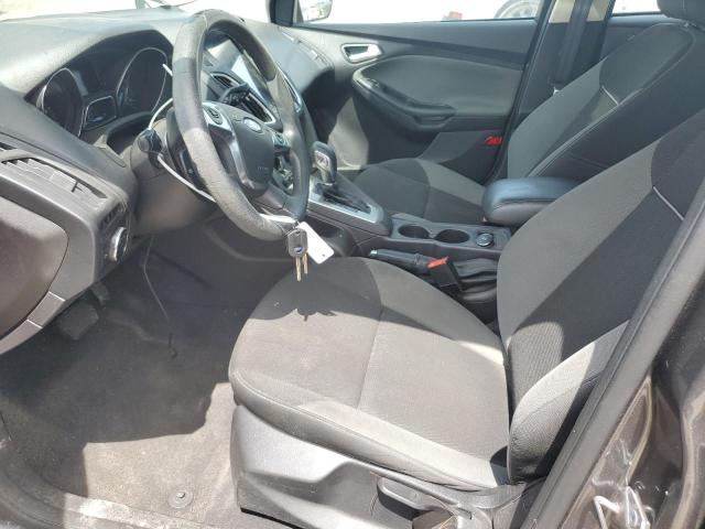 Sedans FORD FOCUS 2014 Gray