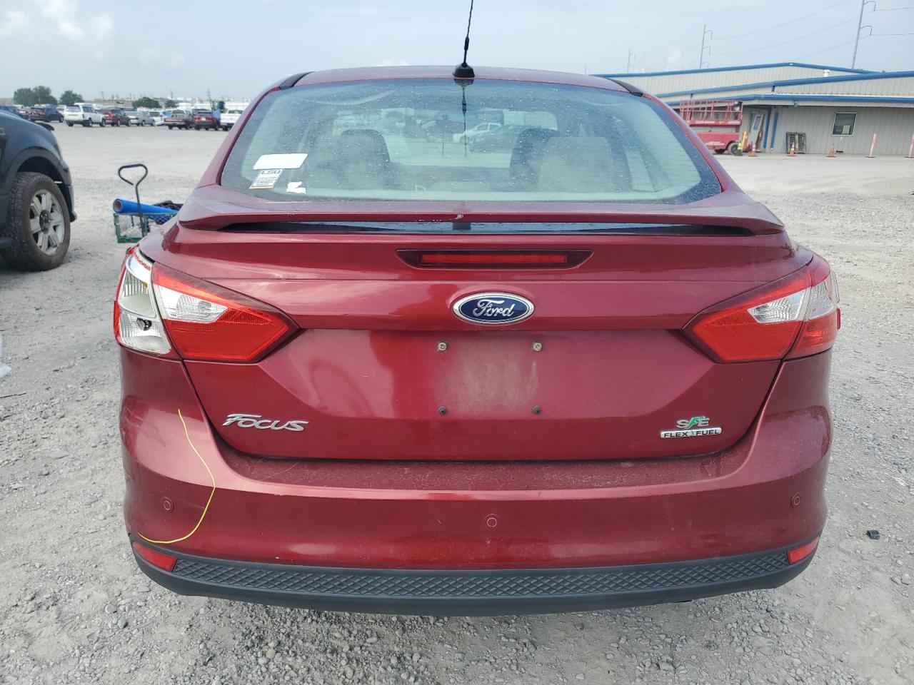 2014 Ford Focus Se VIN: 1FADP3F21EL359800 Lot: 61982415