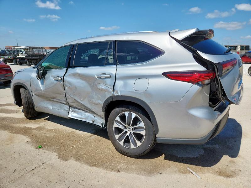  TOYOTA HIGHLANDER 2020 Srebrny
