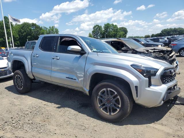  TOYOTA TACOMA 2024 Srebrny