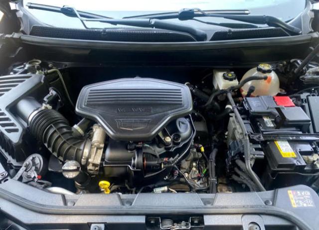  CADILLAC XT5 2021 Czarny
