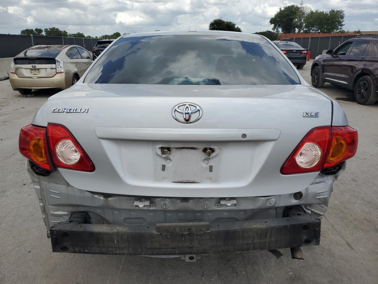 2009 Toyota Corolla Base VIN: 1NXBU40E69Z111931 Lot: 62289825