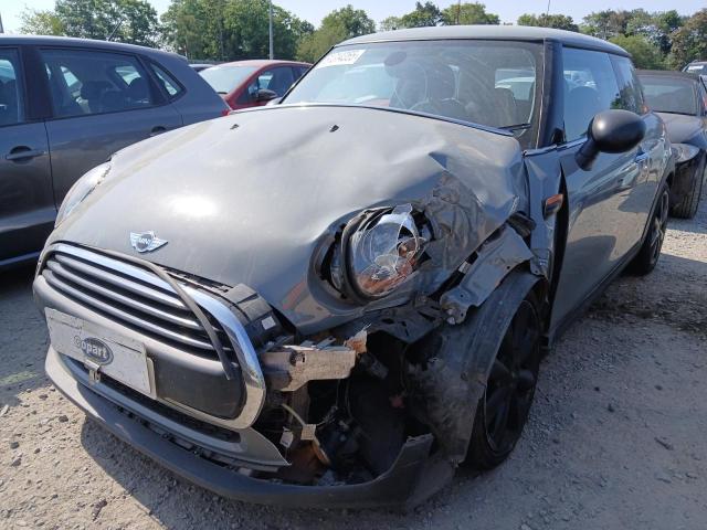 MINI ONE 2018