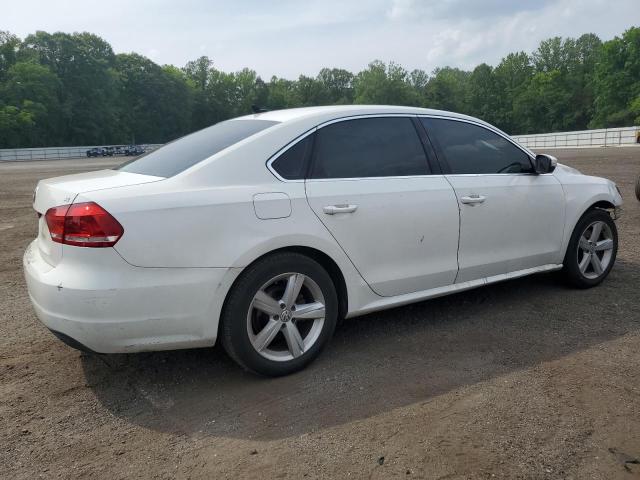  VOLKSWAGEN PASSAT 2014 Білий