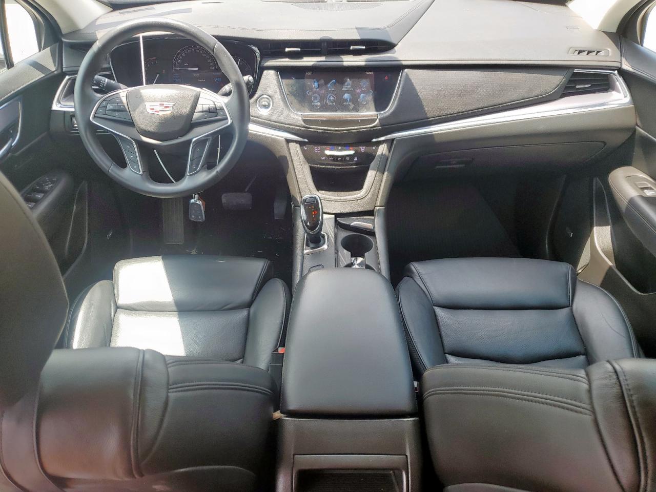 2017 Cadillac Xt5 Luxury VIN: 1GYKNBRS1HZ195702 Lot: 61842675