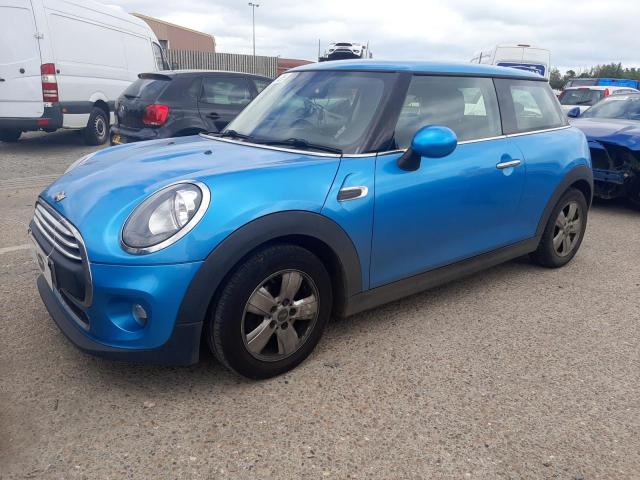 MINI ONE 2015