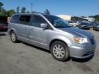 2015 Chrysler Town & Country Touring   de vânzare în Exeter, RI - Front End