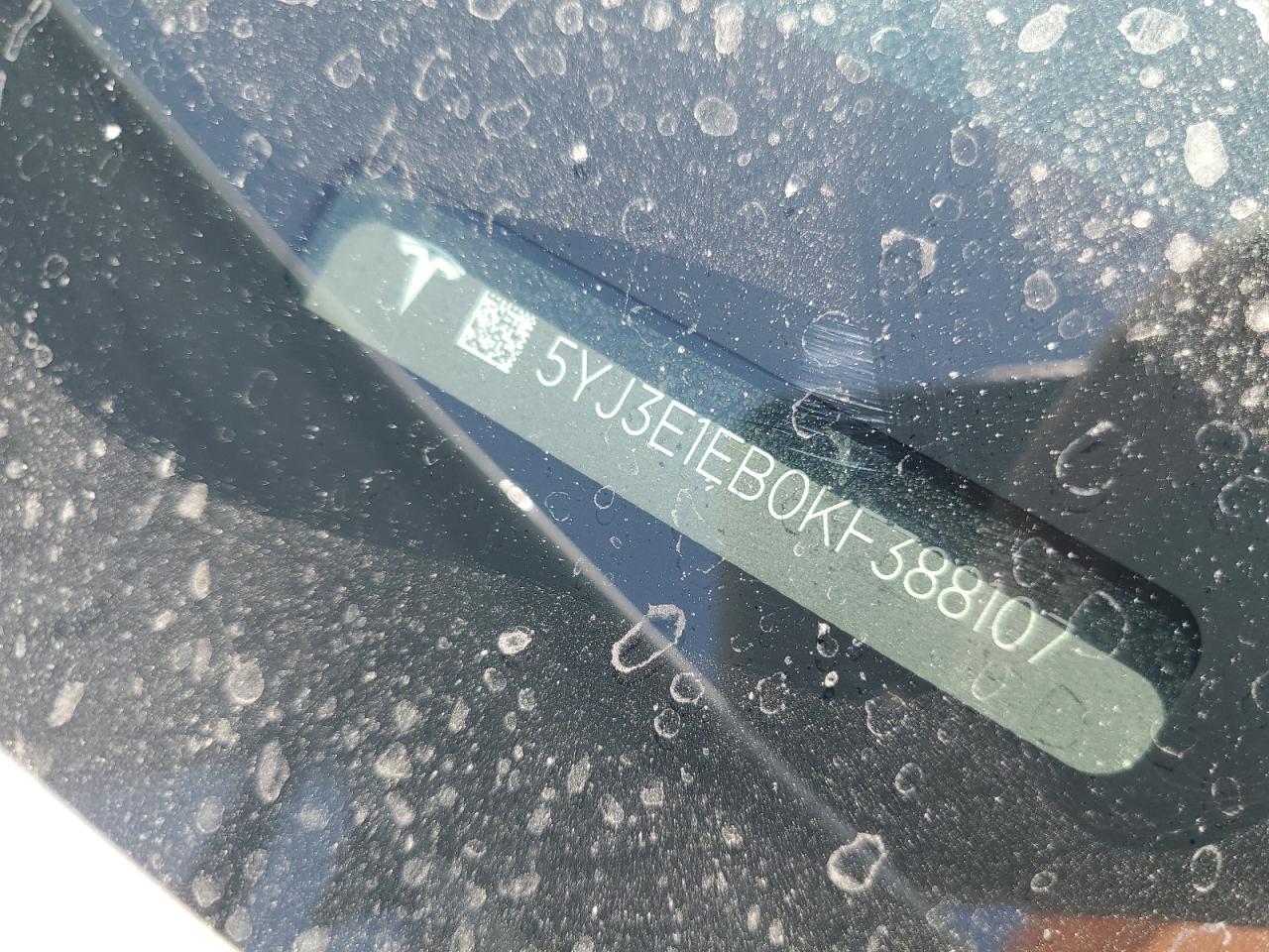 2019 Tesla Model 3 VIN: 5YJ3E1EB0KF388107 Lot: 61071215