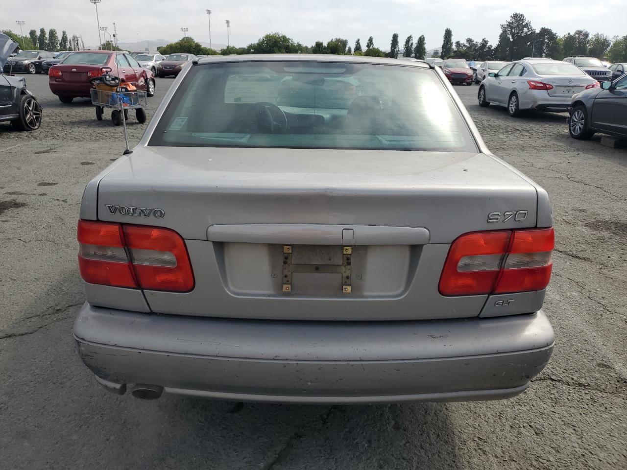 1998 Volvo S70 Glt VIN: YV1LS5675W2504785 Lot: 59796505